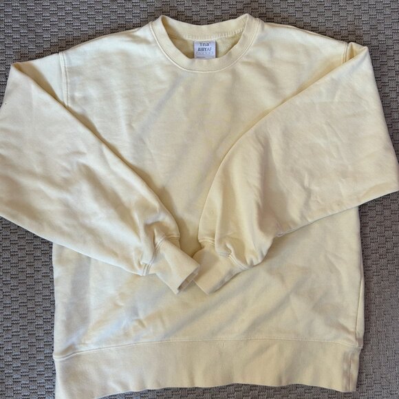 TNA Sweater - Picture 1 of 2